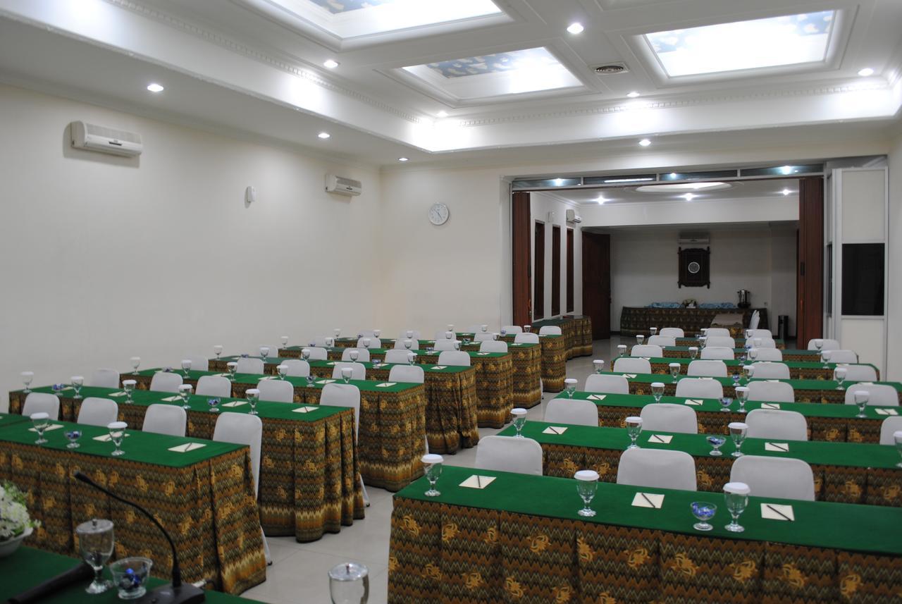 Hotel Wisata Baru Serang Exterior foto